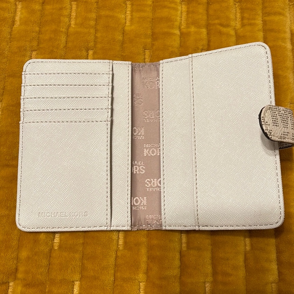 MK slim wallet/card case